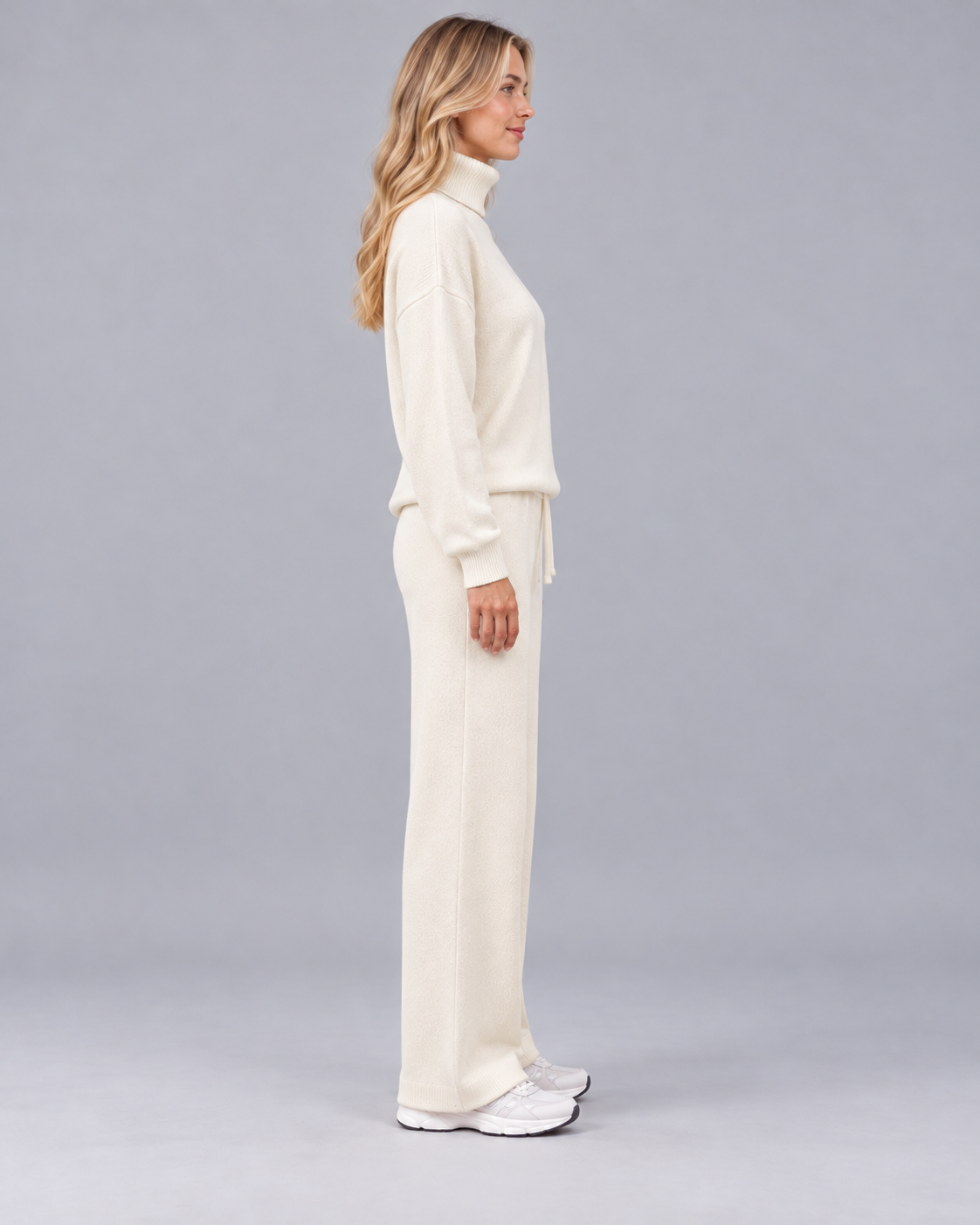 AMARA turtleneck sweater and drawstring pants set - white - side