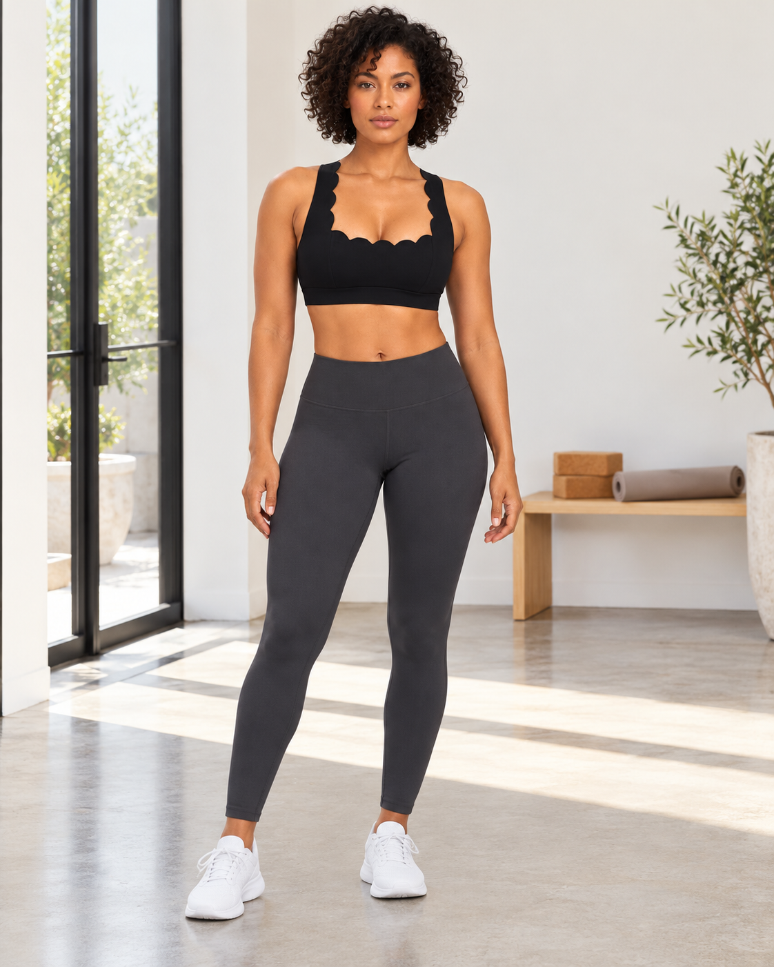 MAE DEEP BLACK sports bra - lifestyle view